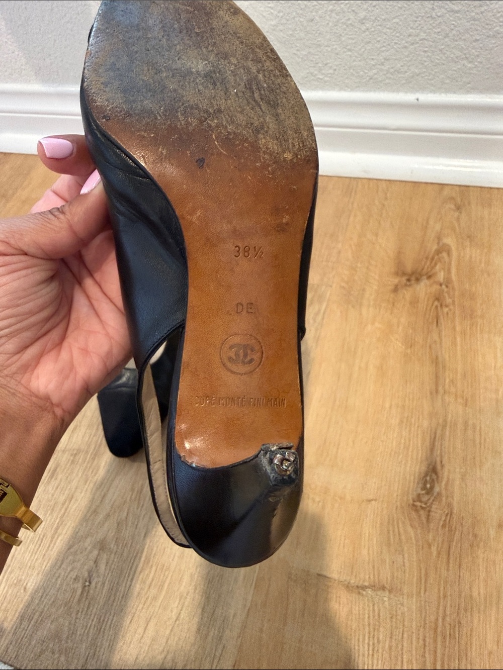 CHANEL Black Leather and Fabric Slingback Pumps - Picture 4 of 15